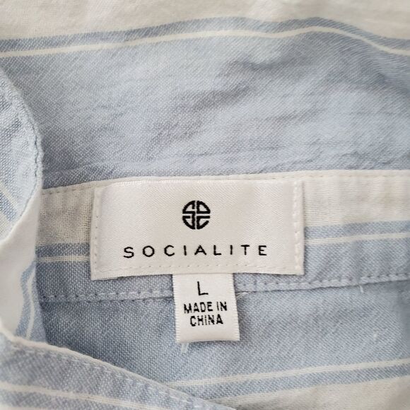 Socialite Striped Cotton Button Down Shirt size Large in Blue - Picture 12 of 14